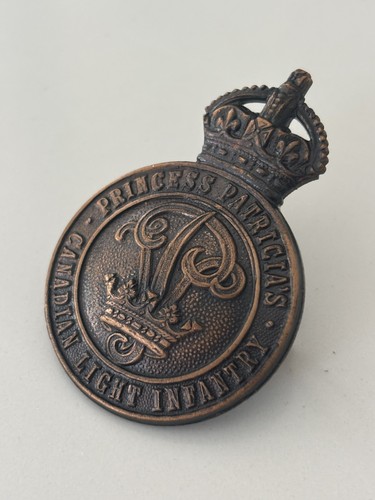 Post ww2 ppcli cap badge - post-ww2,,